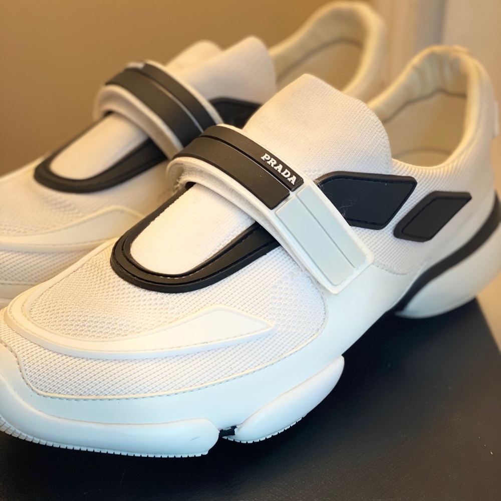 Prada Cloudbust LowTop Mens Sneakers (white/Black)